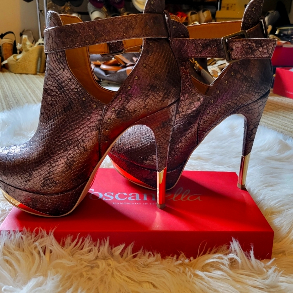 Paperfox brown booties